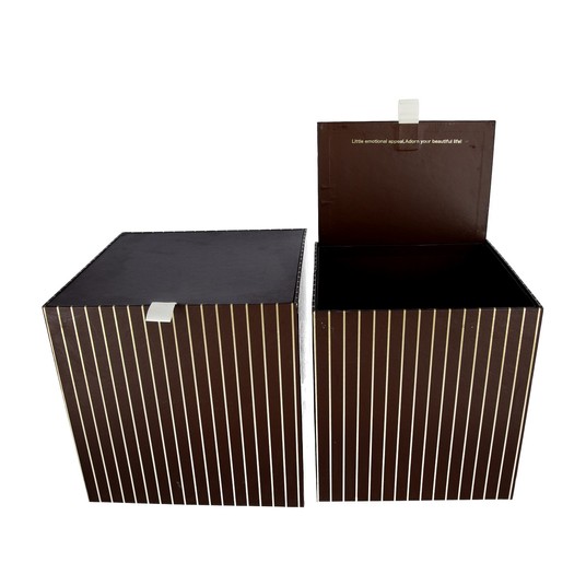 Pudełko na kwiaty S/2 h 21cm l 21cm d 21cm -zdjęcie numer 1