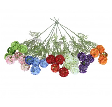 Kwiaty z materiałów włókienniczych do kompozycji